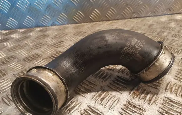 Mercedes-Benz C W203 Intercooler hose/pipe 2035282882