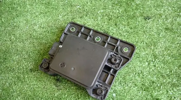 KIA Niro Distronic sensor radar 99110AT200