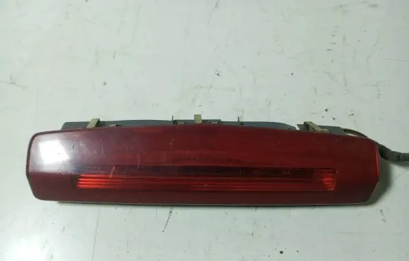 Opel Zafira B Third/center stoplight 13211587 565461589