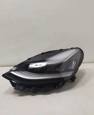 Tesla Model 3 Headlight/headlamp 10773750B