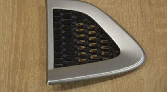 Chevrolet Captiva Front arch trim 