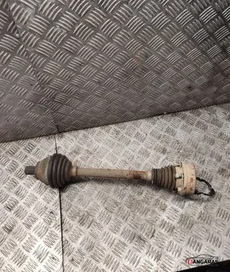 Skoda Octavia Mk2 (1Z) Front driveshaft 