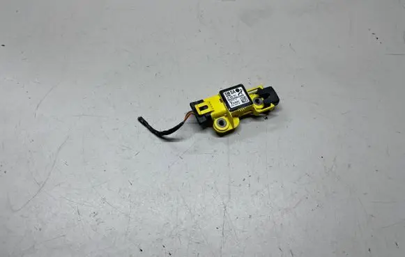 Opel Zafira B Airbag deployment crash/impact sensor 24460761