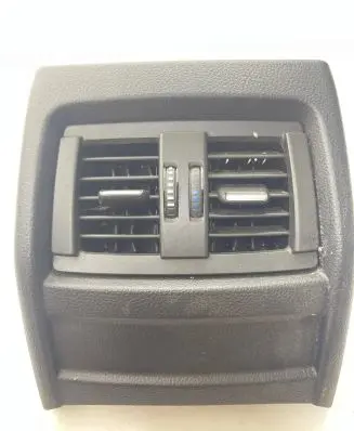 BMW 3 F30 F35 F31 Rear air vent grill 16828110 9207330