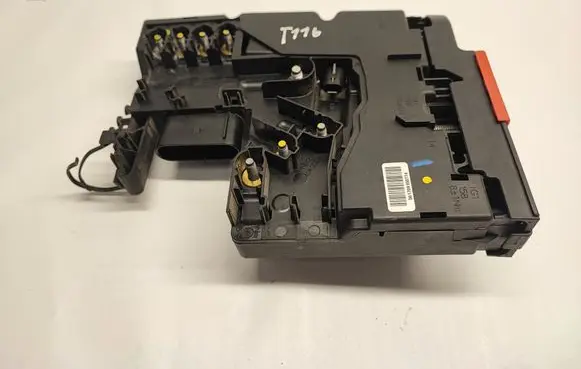 Mercedes-Benz E A207 Positive wiring loom A2075400740