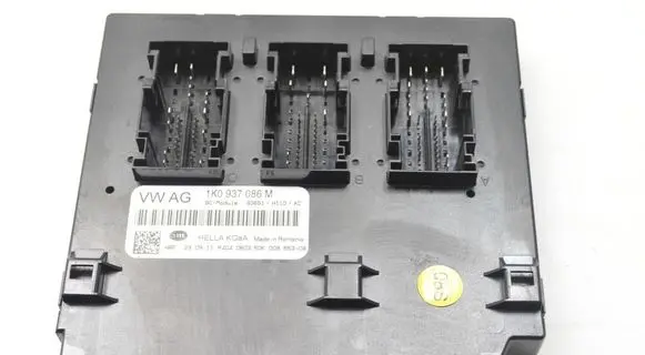 Volkswagen Golf VI Comfort/convenience module 1K0937086M