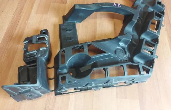 Renault Espace V (RFC) Rear bumper mounting bracket 850450808R