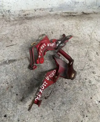 Toyota Corolla E120 E130 Engine bonnet/hood hinges