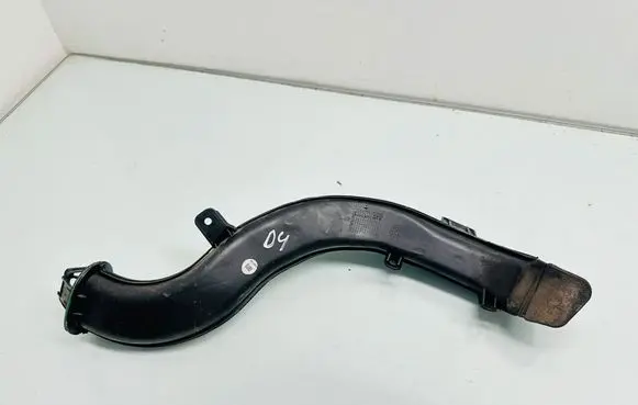 Mercedes-Benz B W246 W242 Air intake duct part A2468320090 BBB1902
