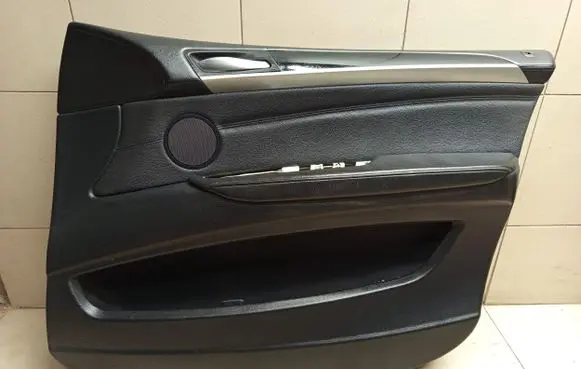 BMW X5 E70 Front door card panel trim