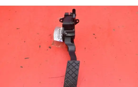 Skoda Fabia Mk3 (NJ) Accelerator throttle pedal 6C1723503B