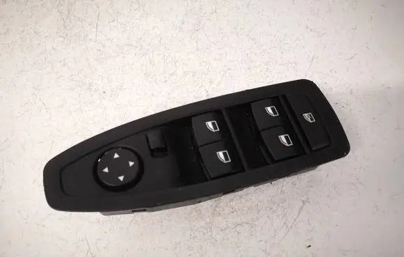 BMW 1 F20 F21 Electric window control switch 920811003
