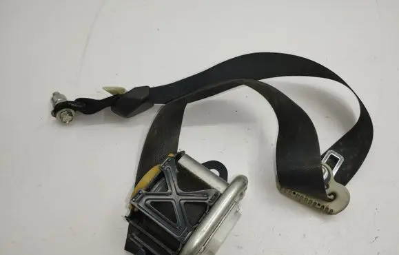 Mazda CX-7 Front seatbelt C9587N 0438113