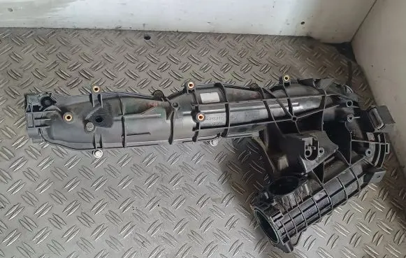 BMW X5 E70 Intake manifold