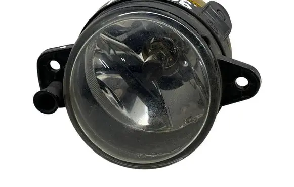 Volkswagen Polo IV 9N3 Front fog light 27127400