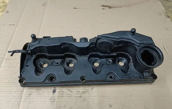 Volkswagen Crafter Rocker cam cover 03L103469F