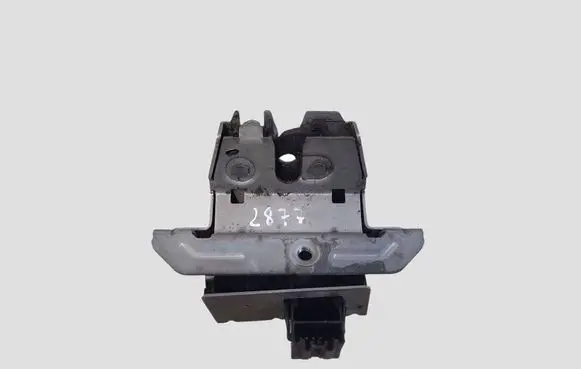 Volvo V70 Tailgate/trunk/boot lock/catch/latch 31333541