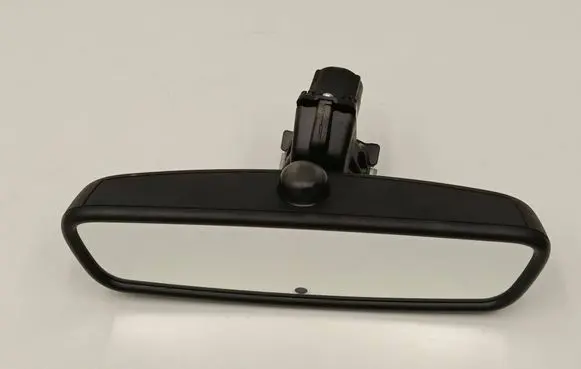 Rear view mirror (interior)