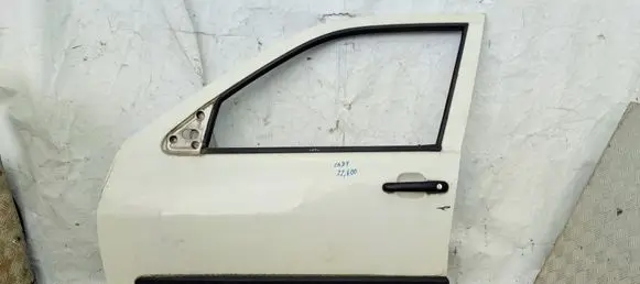 Door (2 Door Coupe)