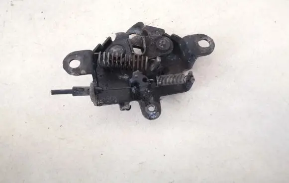 Toyota Yaris Engine bonnet/hood lock/catch