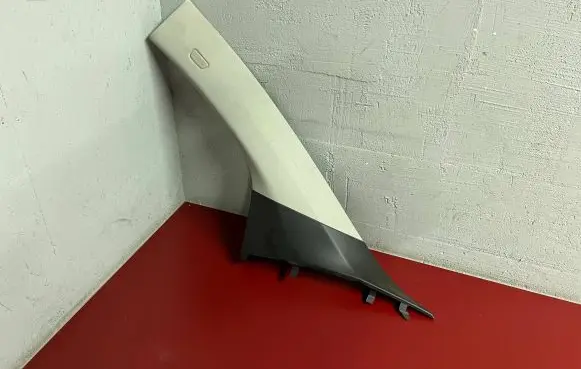 BMW i3 (A) pillar trim 7275667