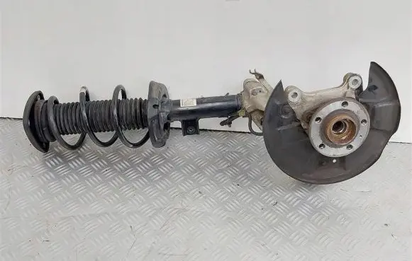 Volvo XC40 Front shock absorber/damper 32246638