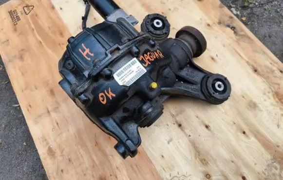Jaguar F-Pace Rear differential