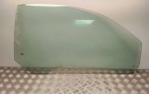 Volkswagen New Beetle Front door window/glass (coupe) 