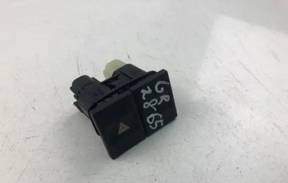 Ford Mondeo Mk III Hazard light switch 2S7T13A350DA
