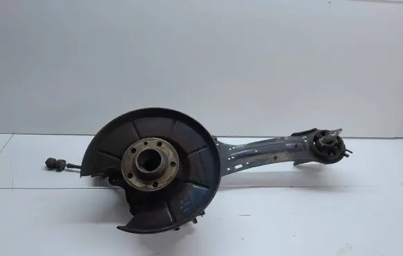 Volvo XC60 Rear wheel hub 6G912K317A 20130212b