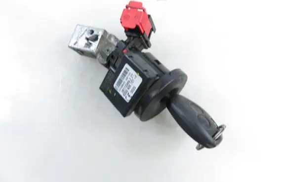 Opel Movano B Ignition lock N0502060 8200405701