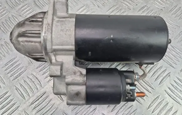 Mercedes-Benz C W203 Starter motor A0061517401 A0061512501 NSM1493