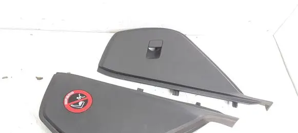 Opel Vectra C Dashboard side end trim 9180748 9180747