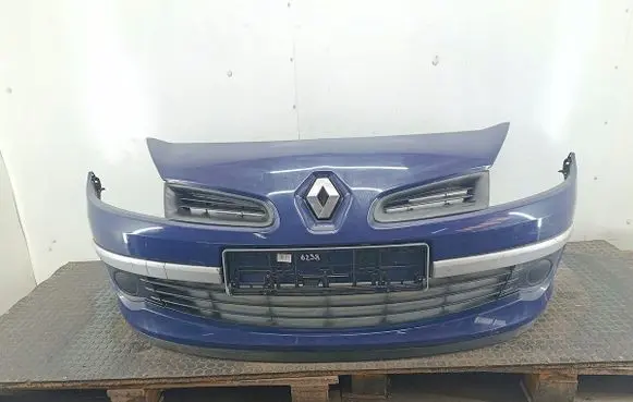 Renault Clio III Front bumper 