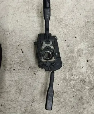 Mazda 626 Wiper turn signal indicator stalk/switch 177698