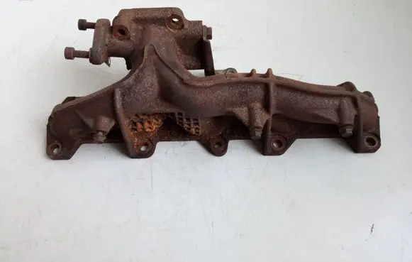 Alfa Romeo 156 Exhaust manifold 46796596