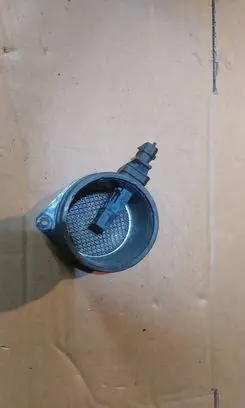 Volvo C30 Mass air flow meter 30677999 0281002730 820027215