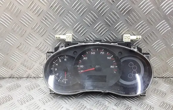 Nissan Pulsar Speedometer (instrument cluster) p8200796011