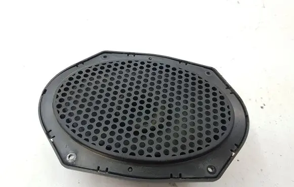 Ford Mondeo MK II Front door speaker 7086040
