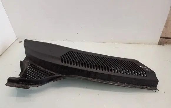 Renault Scenic I Wiper trim 8200050331