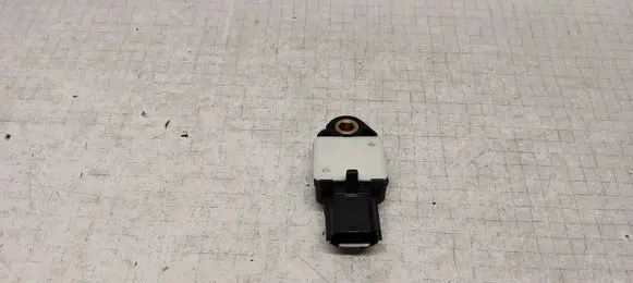Toyota Verso Airbag deployment crash/impact sensor 898310F010 0480048556