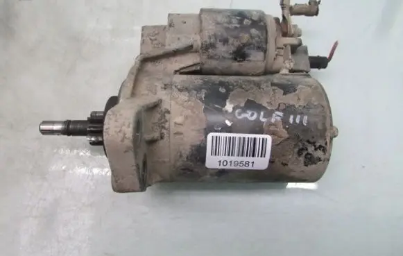 Volkswagen Golf III Starter motor