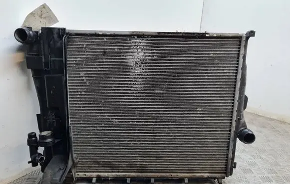 BMW 3 E46 Coolant radiator 14362419D 163108