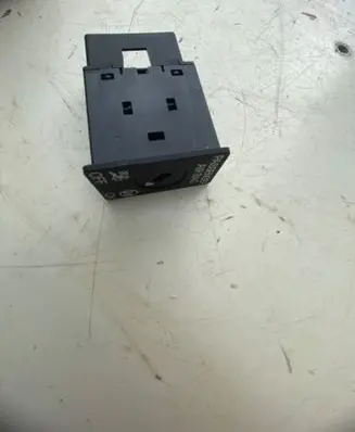 Volkswagen T-Roc Passenger airbag on/off switch 5Q0919237 A52621