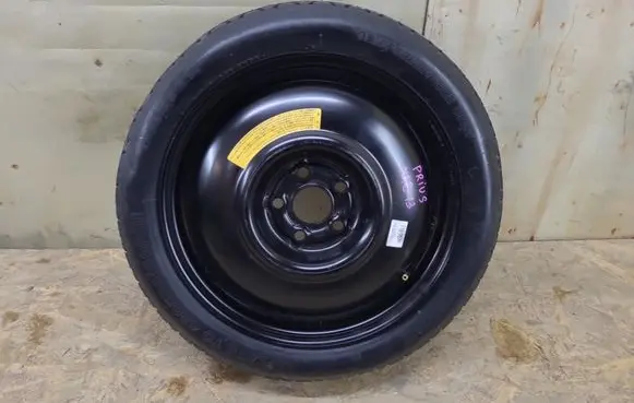 Toyota Prius (XW30) R16 spare wheel 0704030
