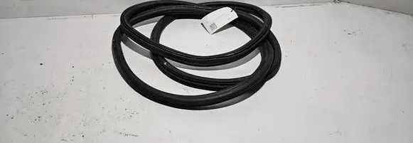 BMW 6 F12 F13 Trunk rubber seal (body) 