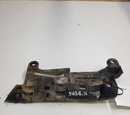 Volkswagen Caddy Rear bumper mounting bracket 2K0807393