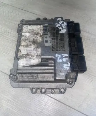 Peugeot 207 Engine control unit/module 9653958980 9661004480 0281012465