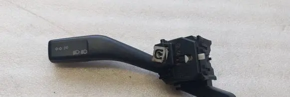 Volkswagen PASSAT B6 Indicator stalk 1K0953513