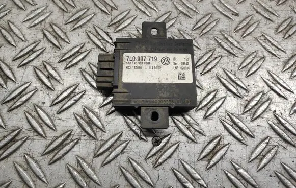 Volkswagen Phaeton Alarm control unit/module 7L0907719 H031S0018 510190351
